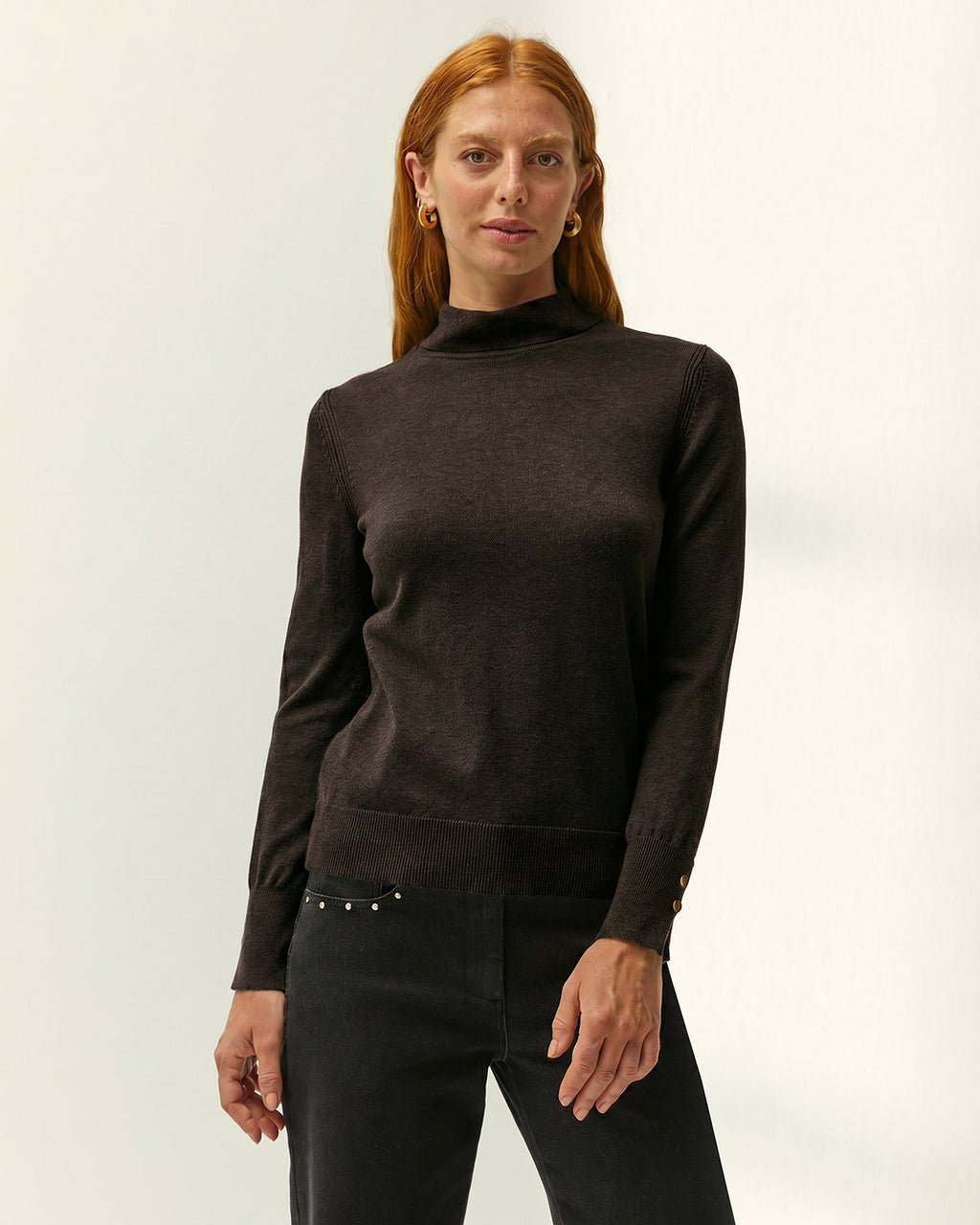Jersey de mujer punto fino cuello alto