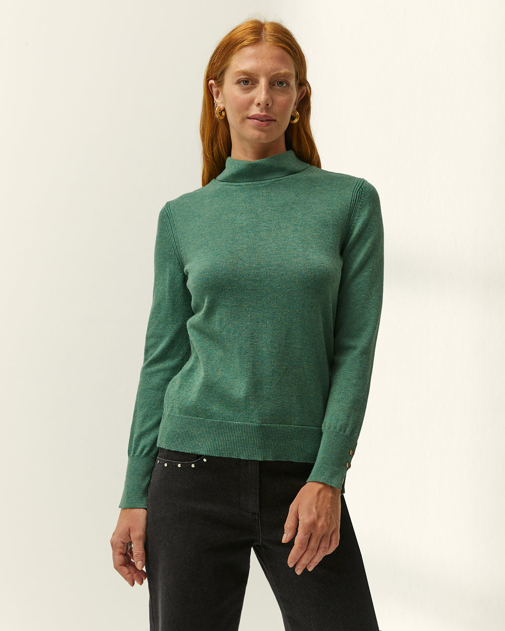 Jersey de mujer punto fino cuello alto