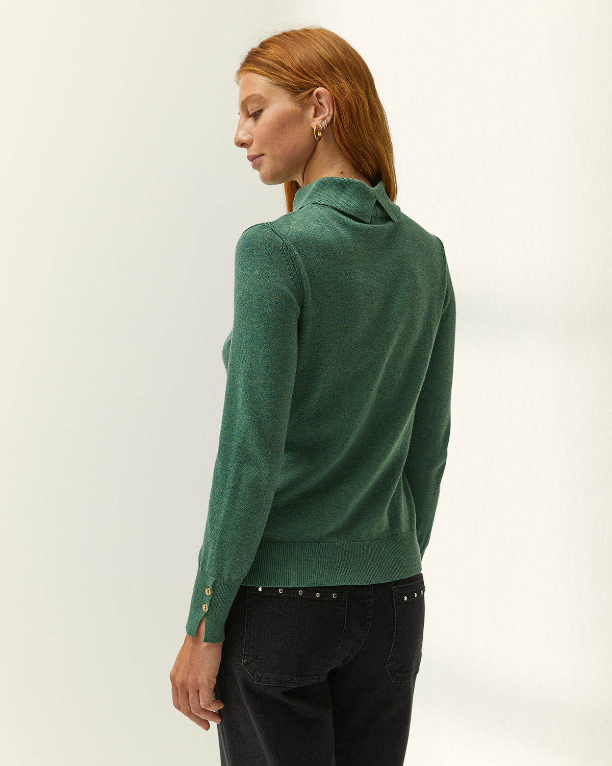 Jersey de mujer punto fino cuello alto