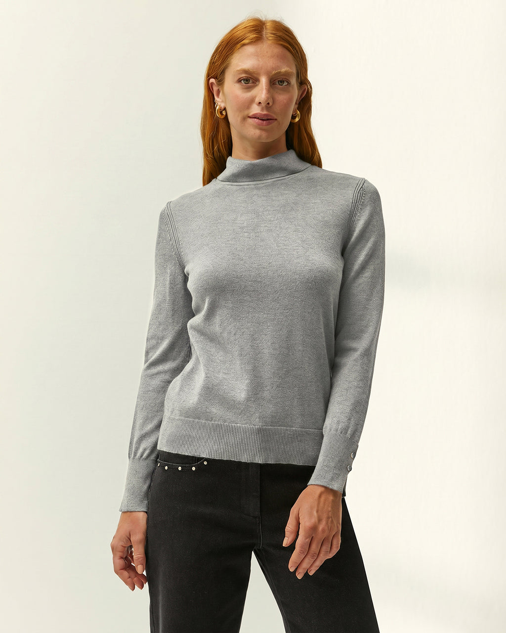 Jersey de mujer punto fino cuello alto