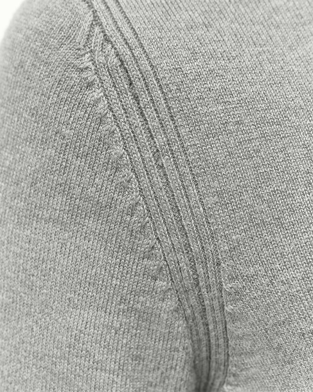 Jersey de mujer punto fino cuello alto