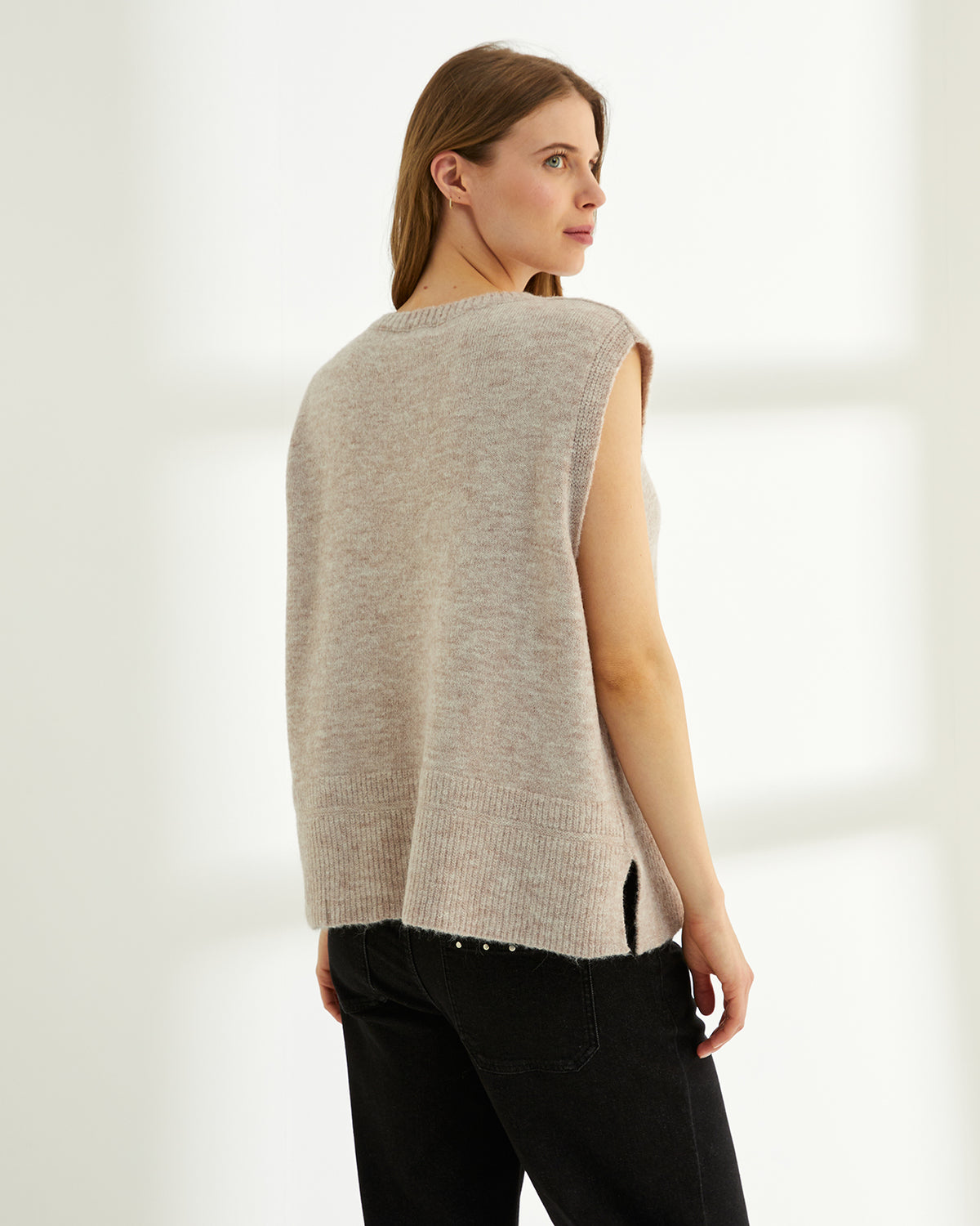 Chaleco de mujer punto liso cuello redondo