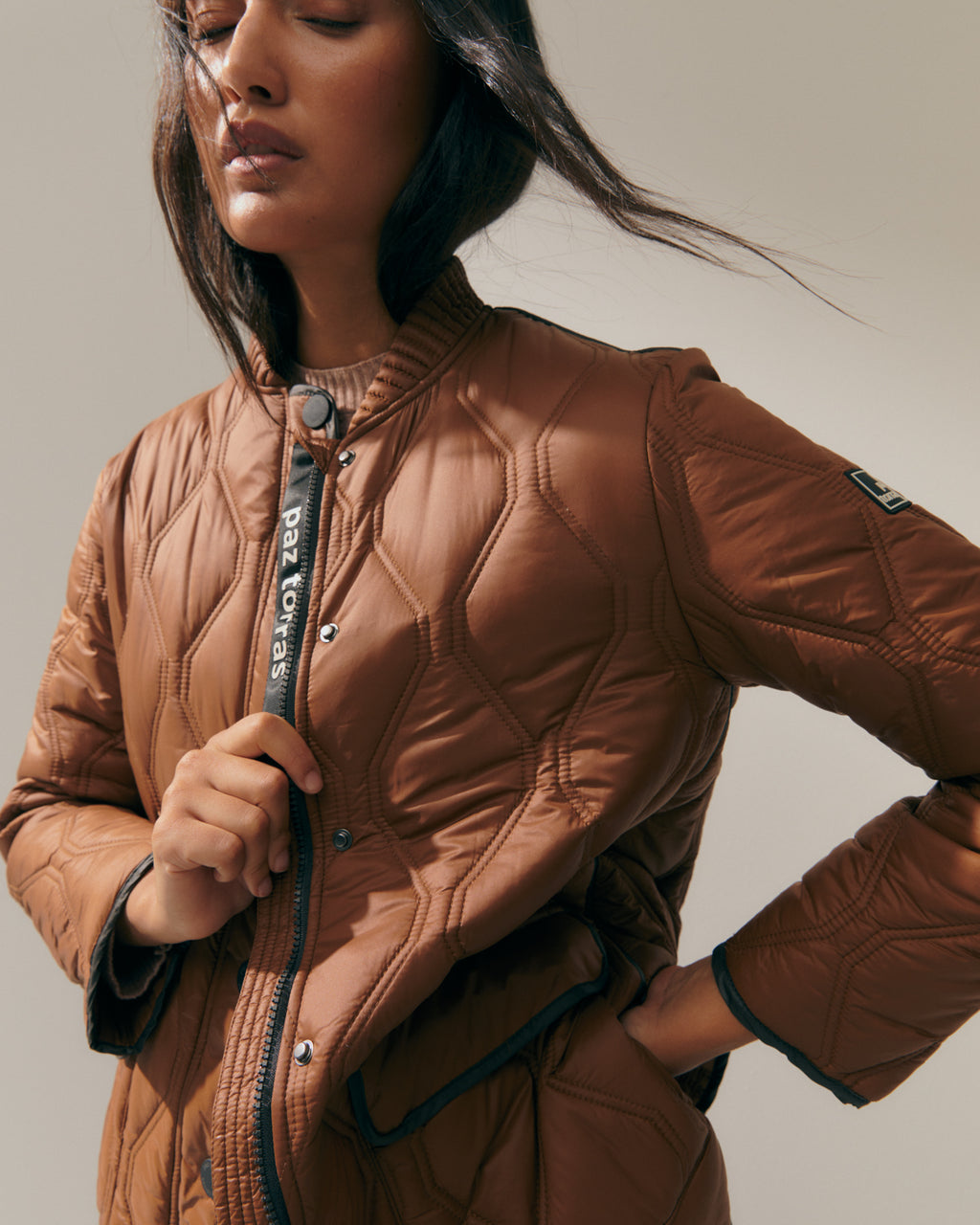 Parka de mujer acolchada bolsillos de plastrón