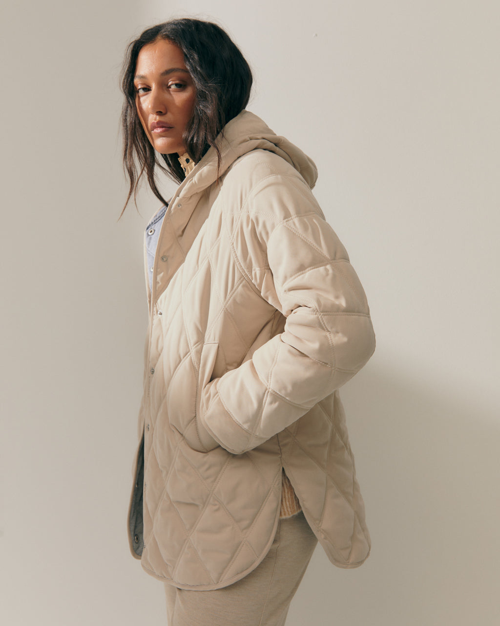 Parka de mujer acolchada con capucha