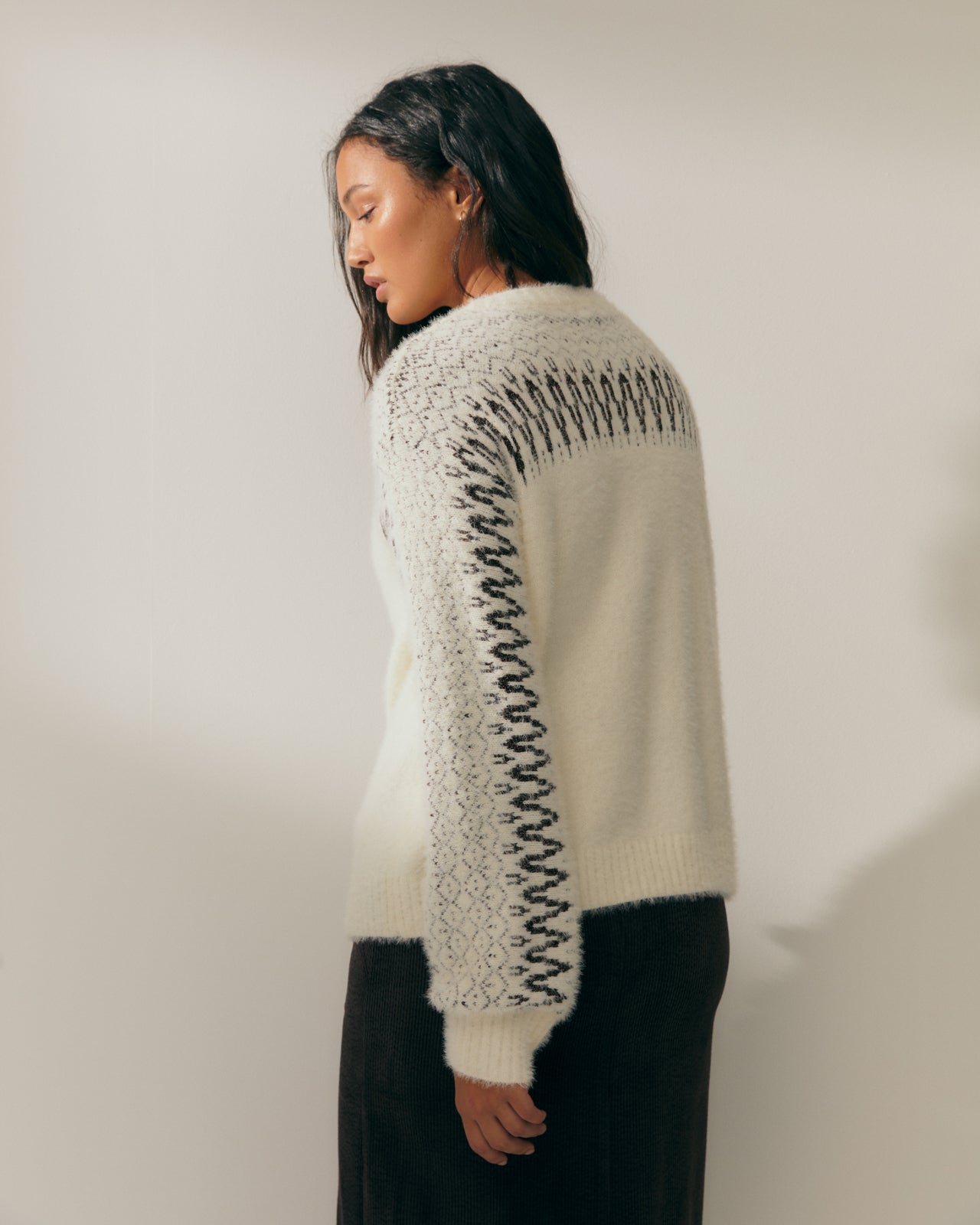 Women's jacquard fur effect sweater with metallic thread
