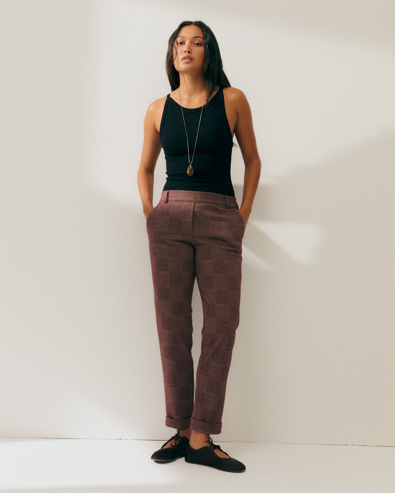 Pantalón recto de mujer punto cuadros cintura elástica