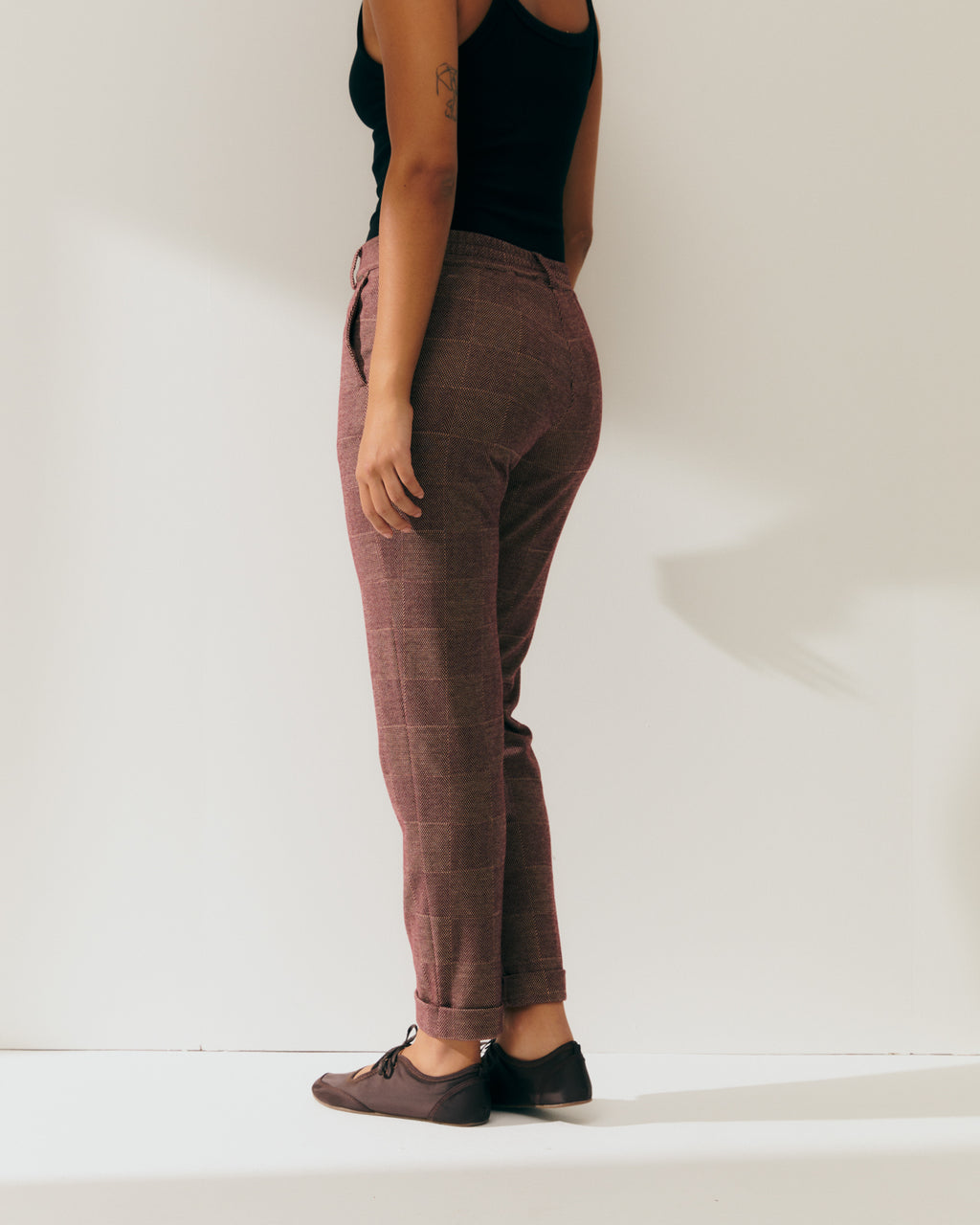 Pantalón recto de mujer punto cuadros cintura elástica