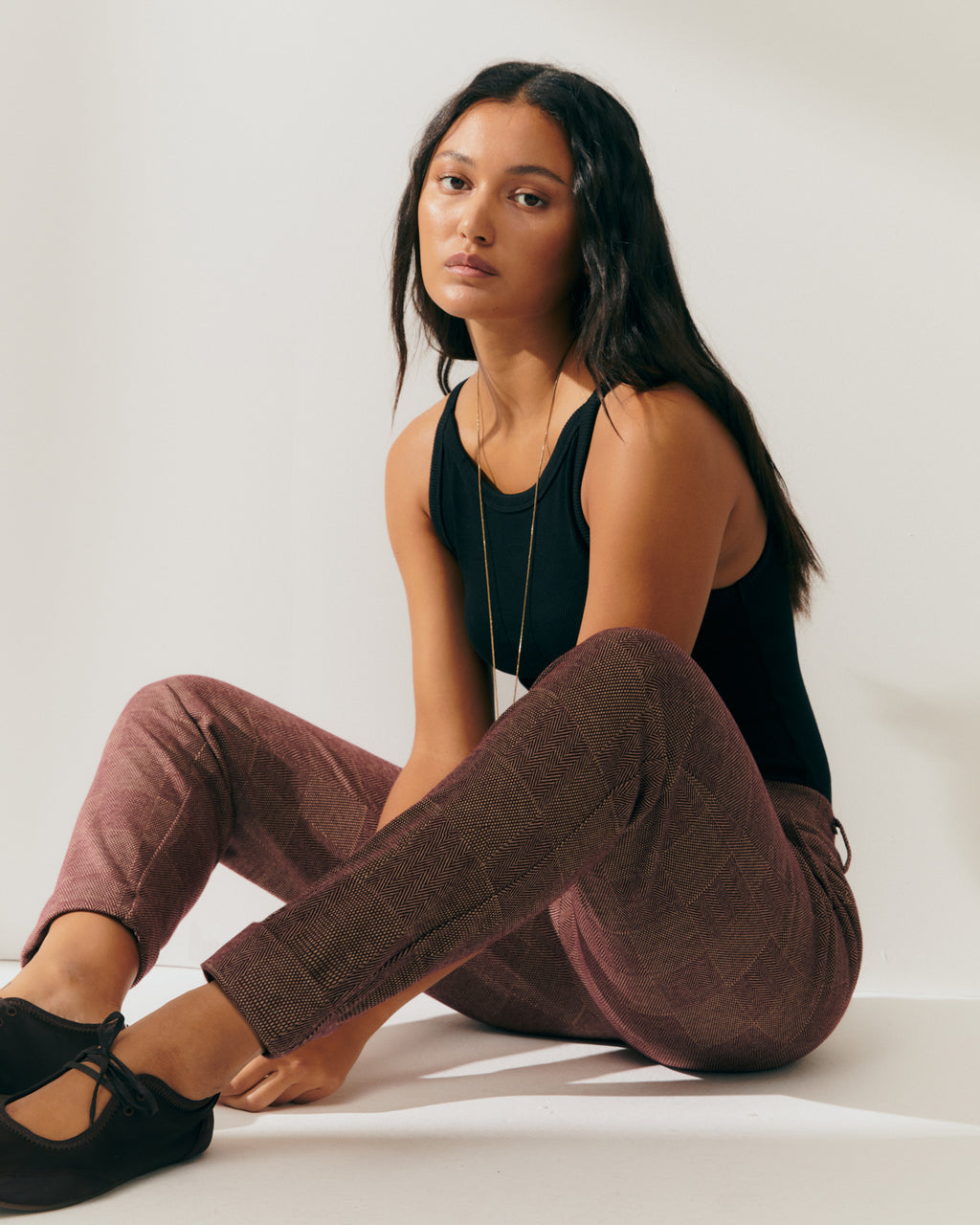 Pantalón recto de mujer punto cuadros cintura elástica
