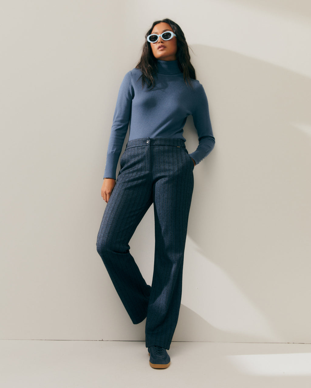 Pantalón recto de mujer punto fantasía espiga