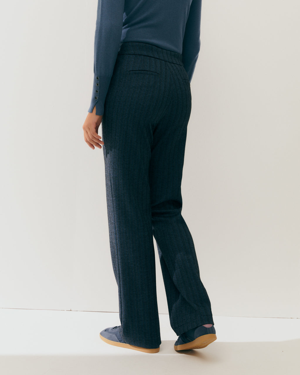 Pantalón recto de mujer punto fantasía espiga