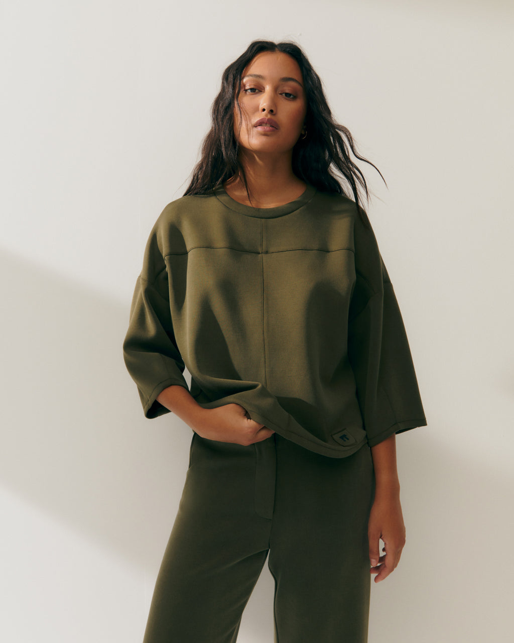 Sudadera de mujer cuello redondo manga francesa