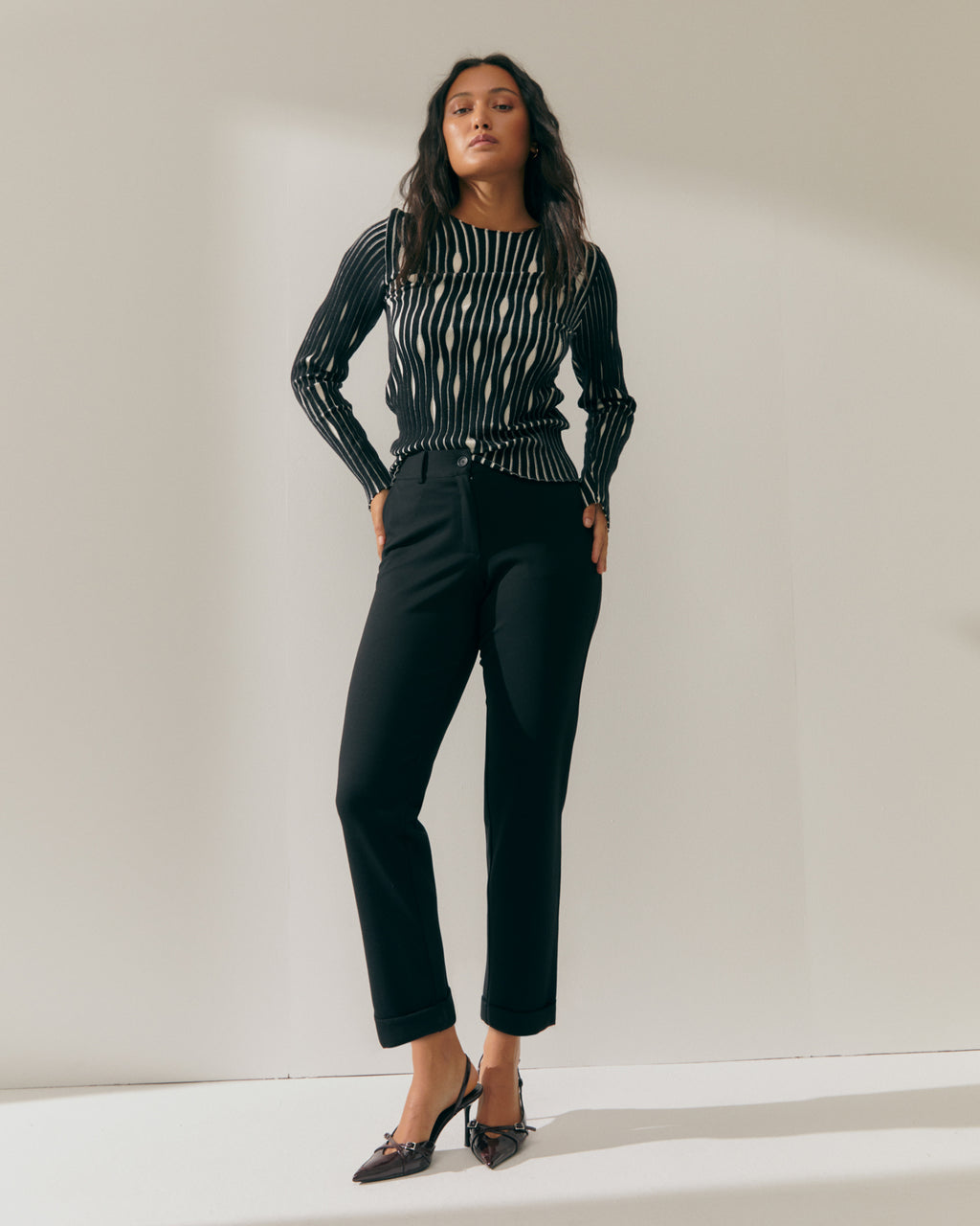 Pantalón recto de mujer punto roma cintura elástica