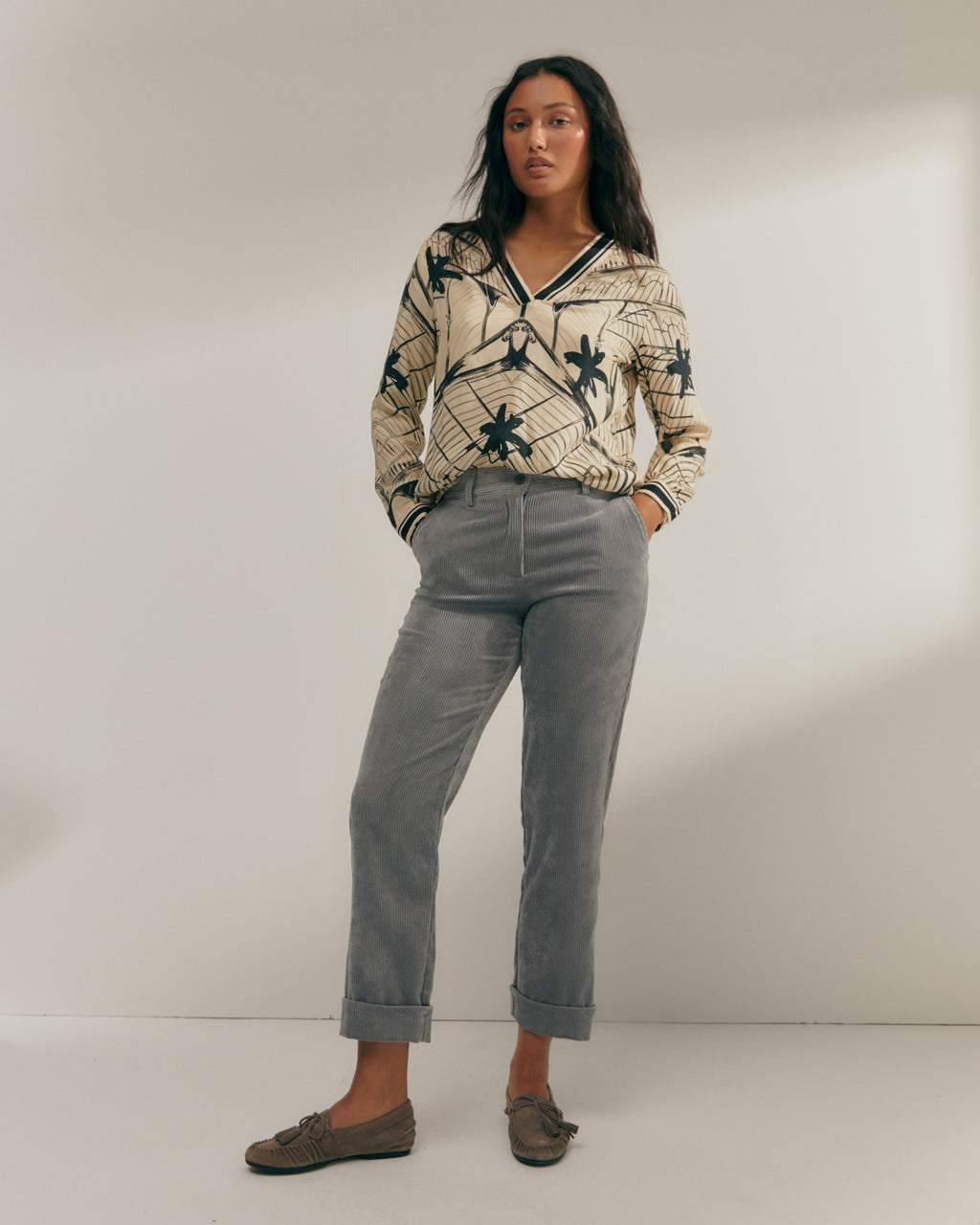 Pantalón recto de mujer de pana cintura elástica