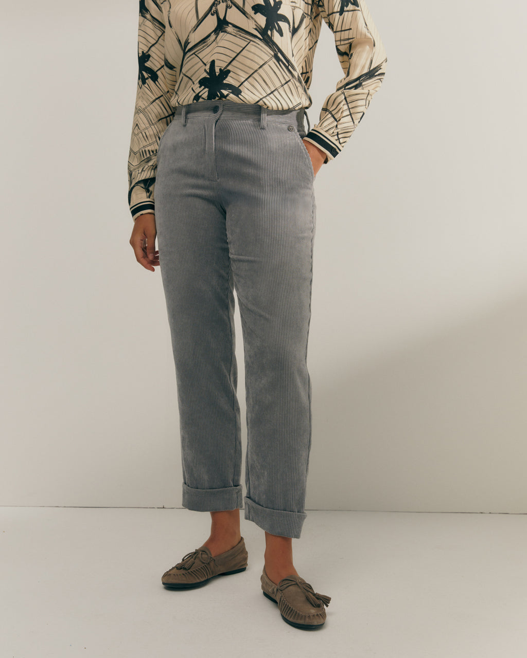 Pantalón recto de mujer de pana cintura elástica