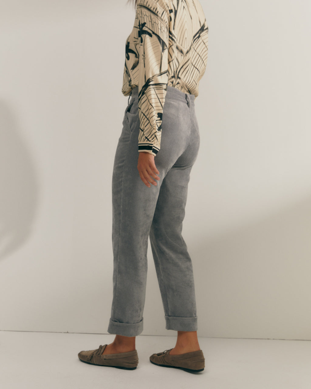 Pantalón recto de mujer de pana cintura elástica