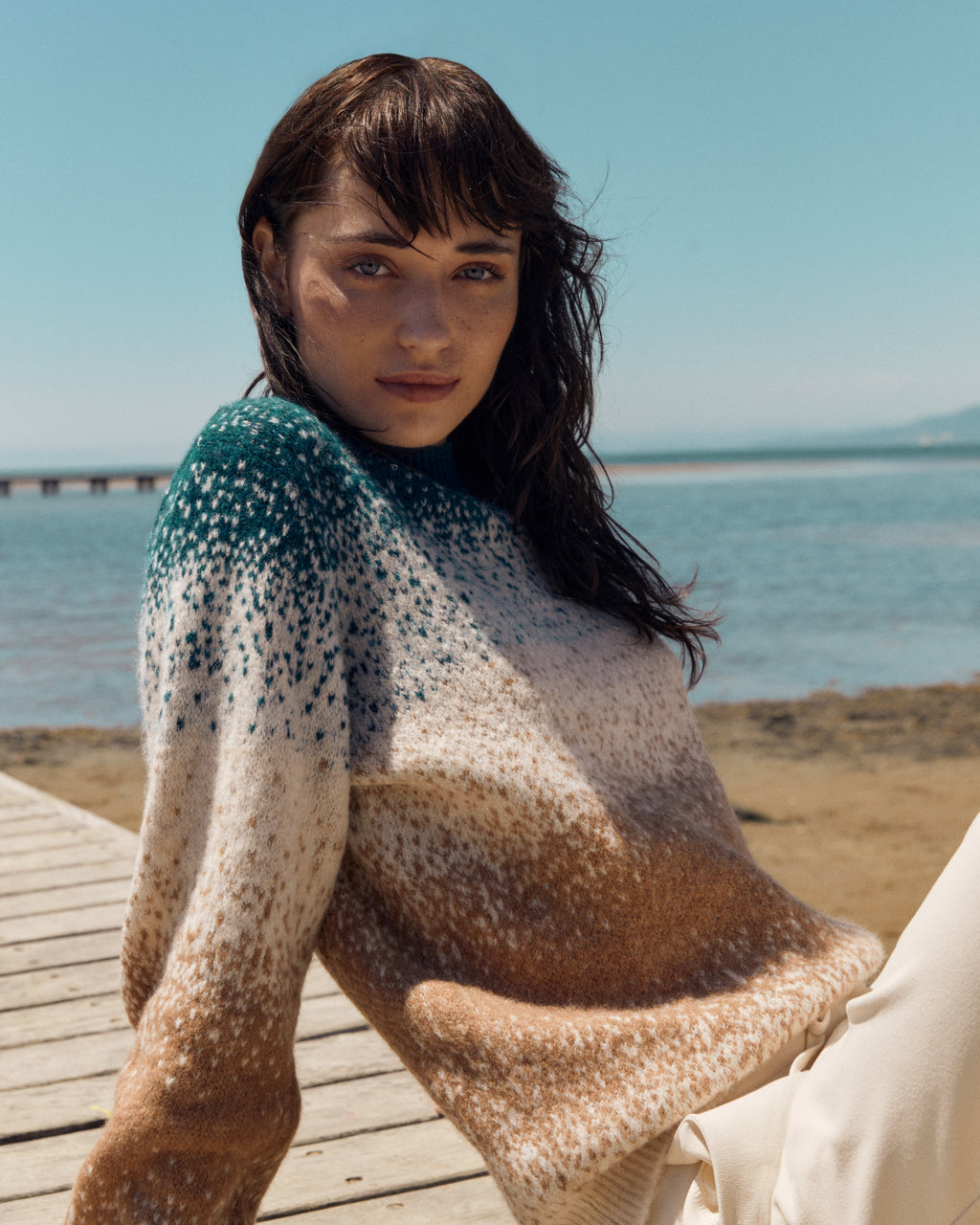 Pull femme en maille fantaisie à manches longues et col rond