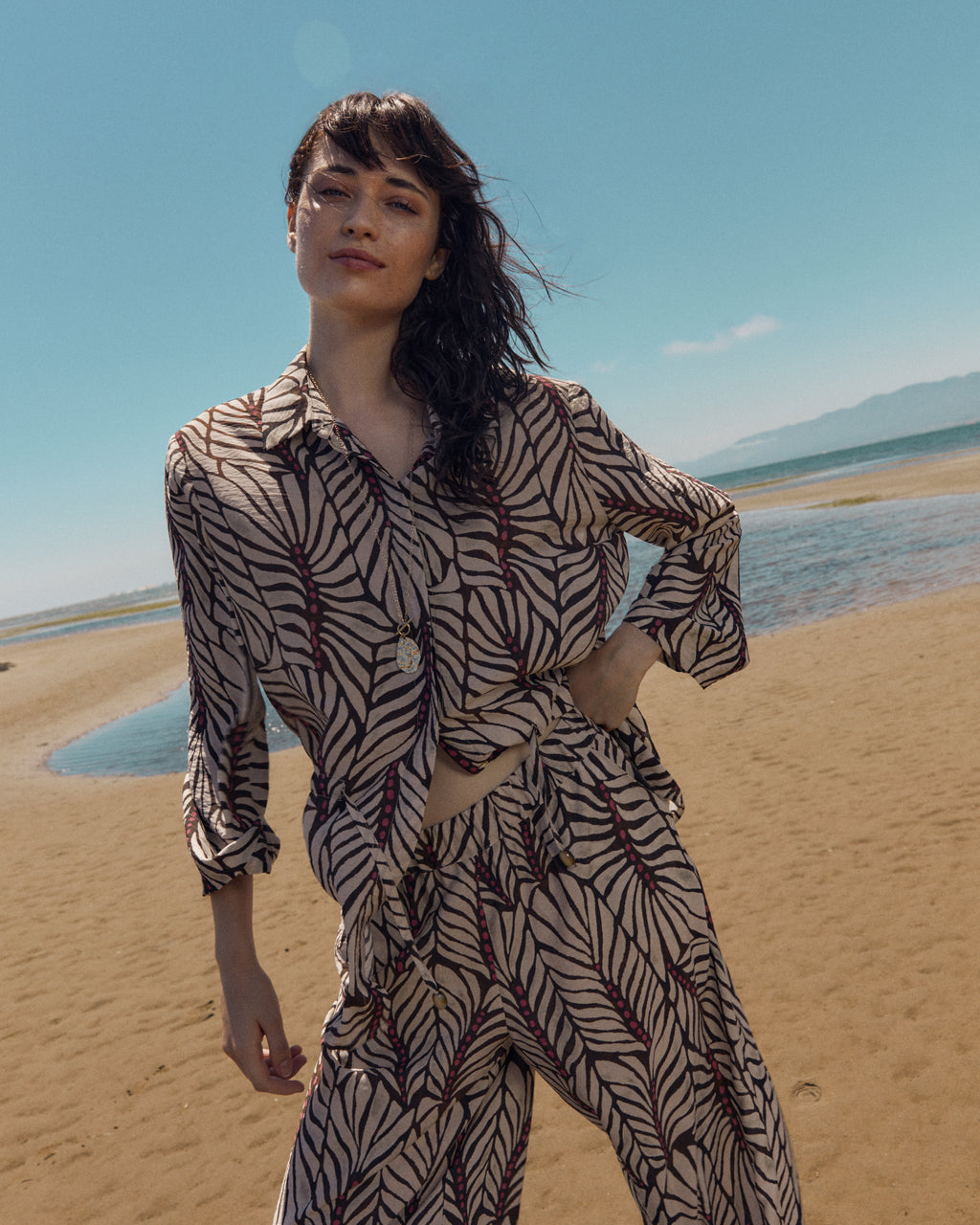 Chemise imprimée pour femme à manches françaises et col chemise