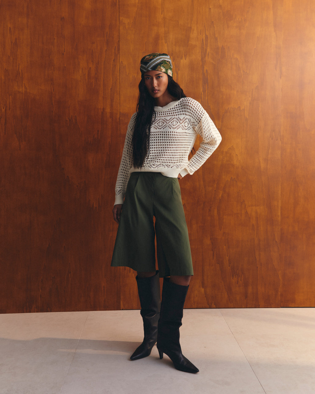 Bermuda de mujer con pinzas