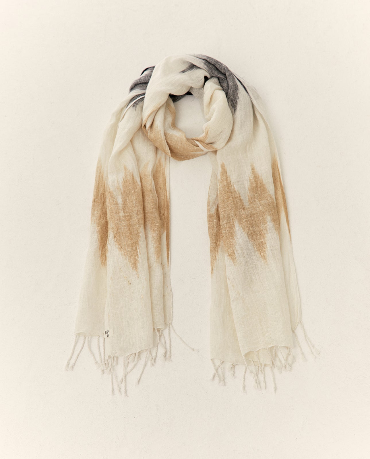 Fular de lino estampado tipo étnico