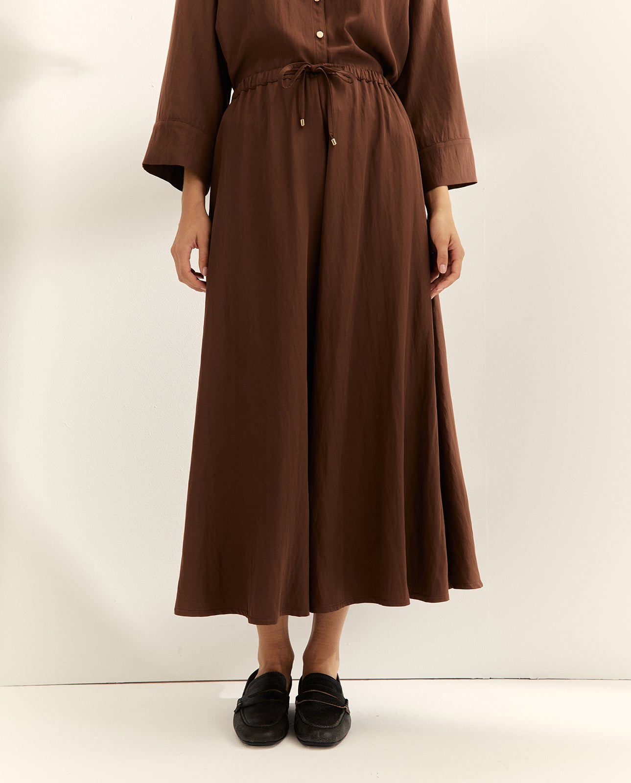 Falda larga cintura elástica