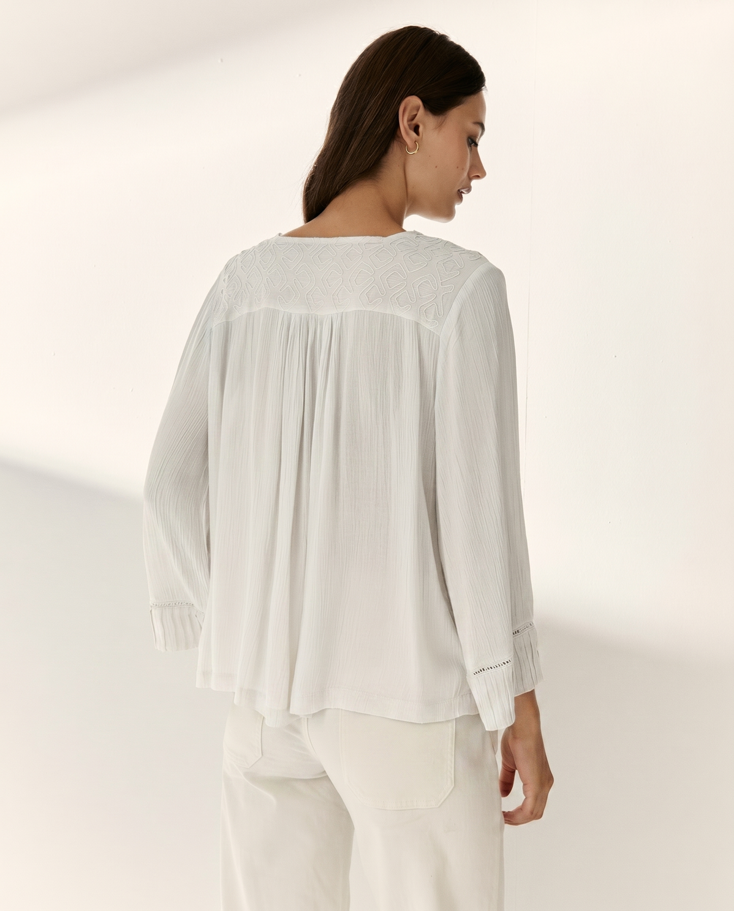 Blusa de mujer manga francesa escote cuadrado