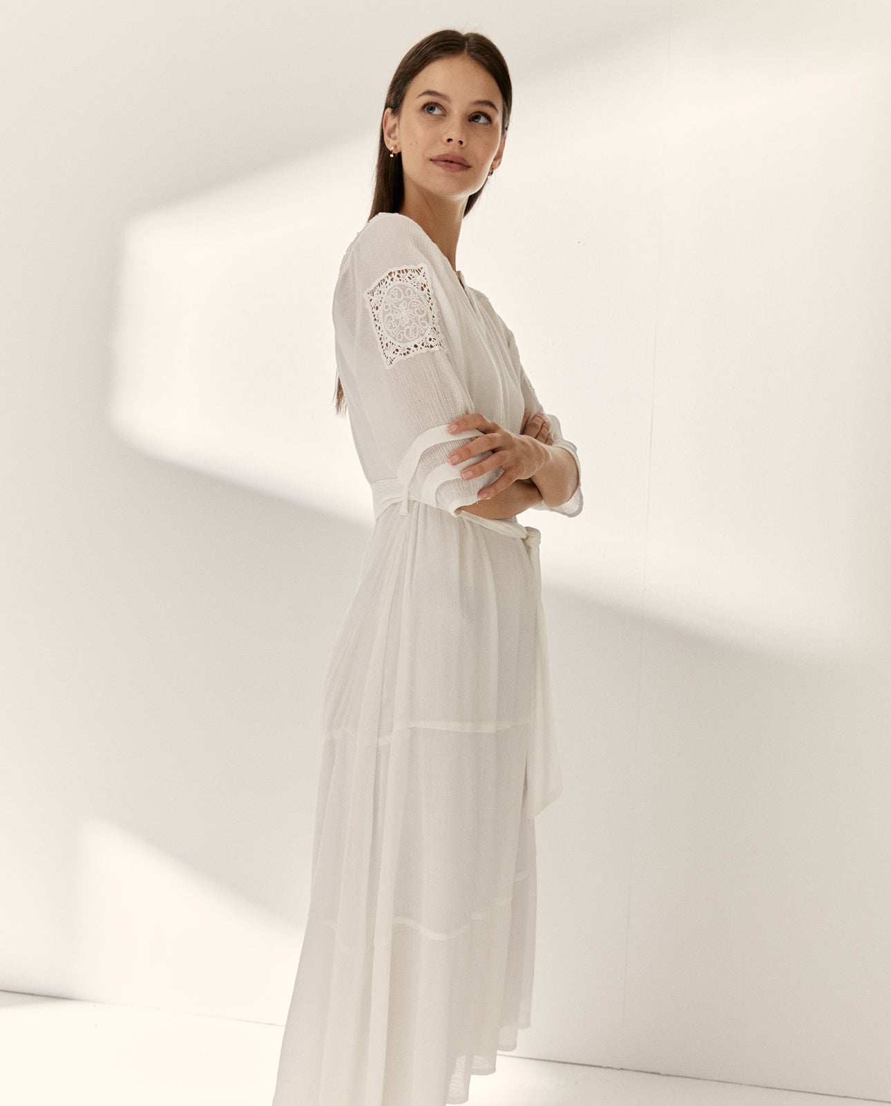 Vestido midi  forrado manga francesa cuello mao
