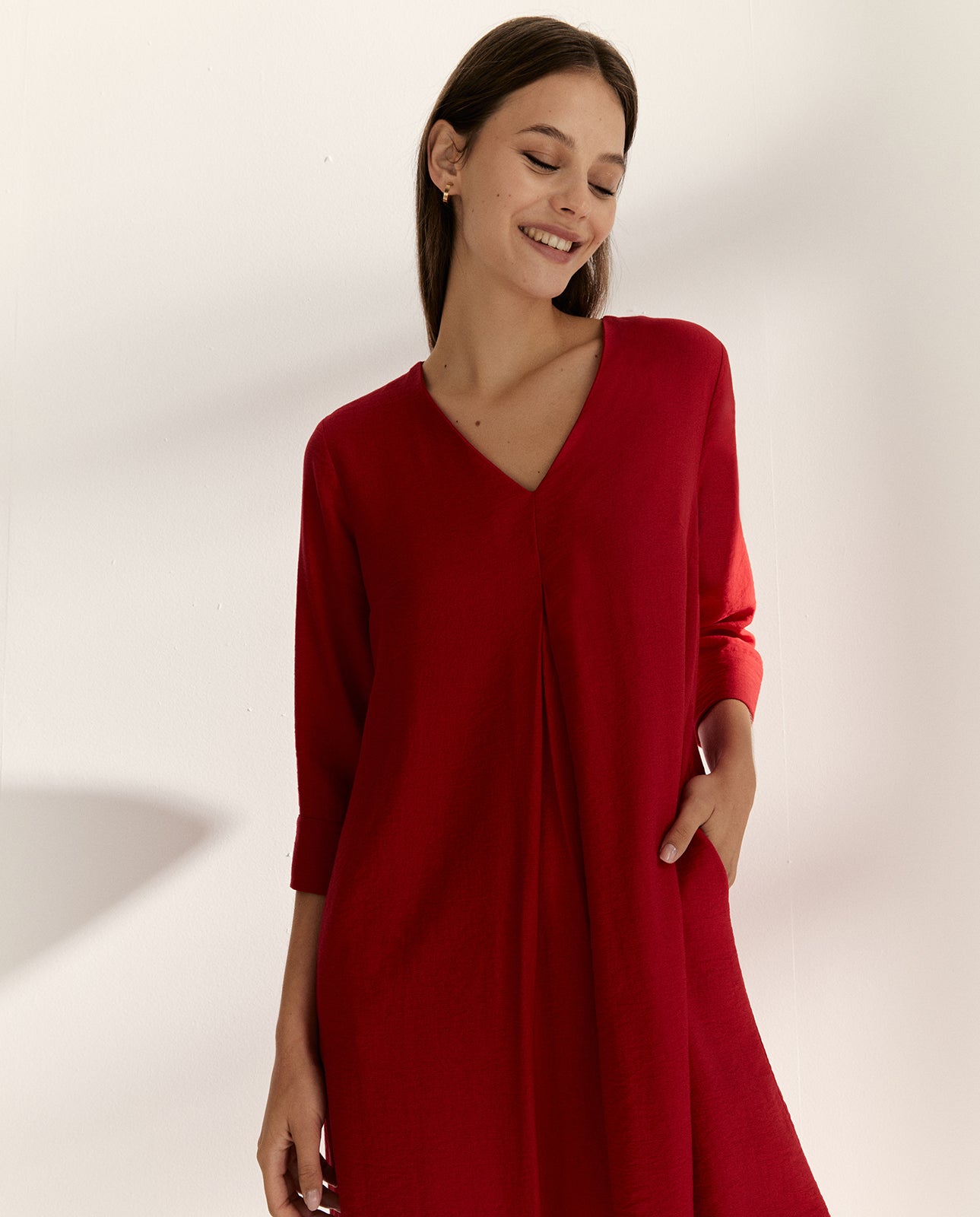 Vestido largo cuello pico manga francesa