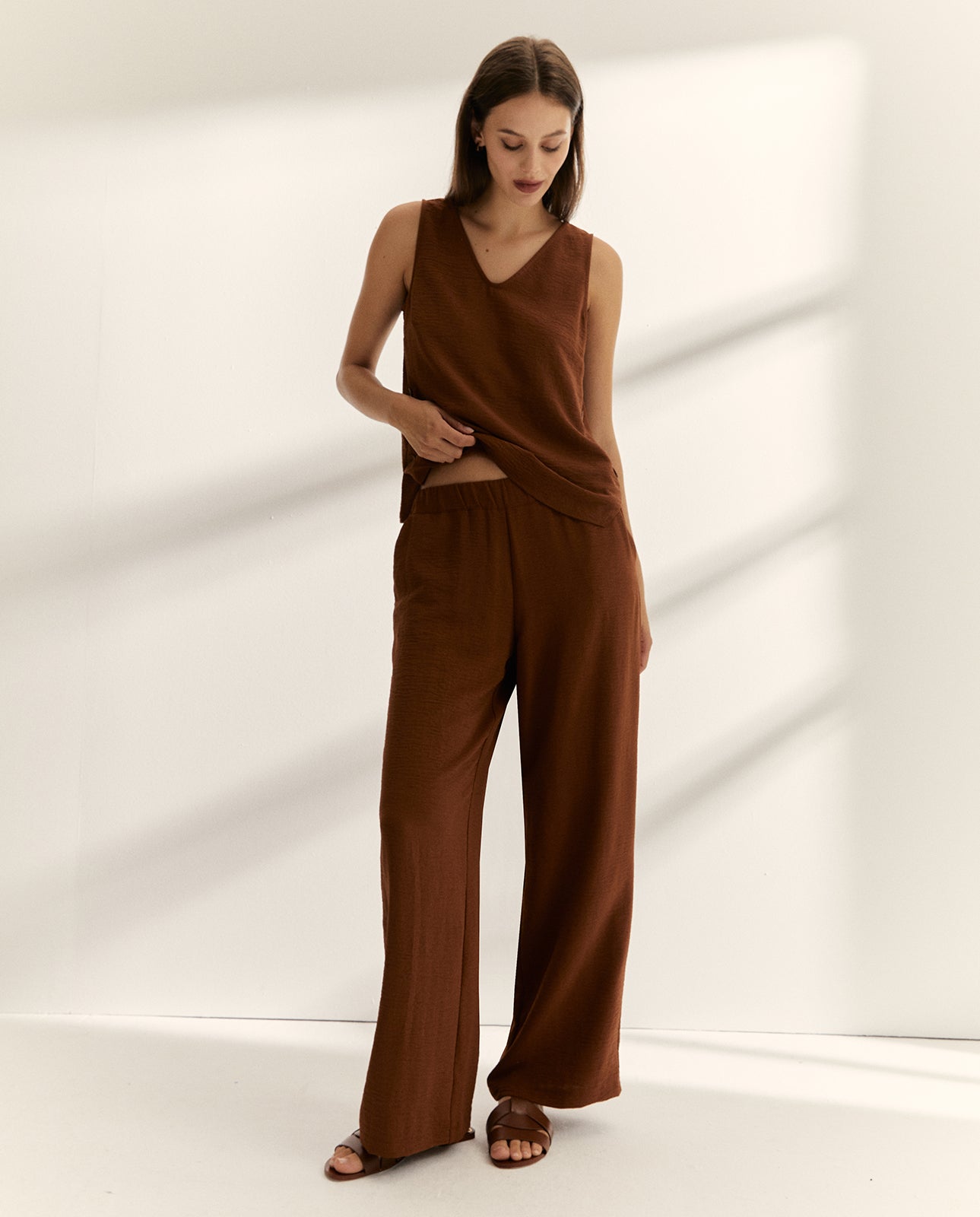 Pantalón recto de mujer cintura elástica