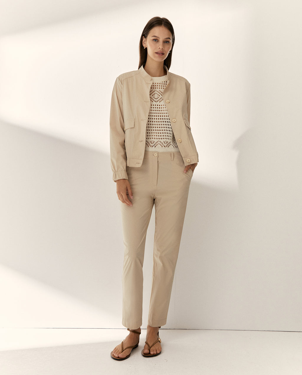 Pantalón recto de mujer tobillero