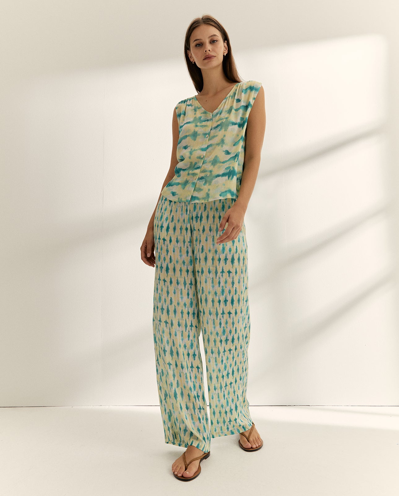 Pantalón recto de mujer estampado cintura elástica