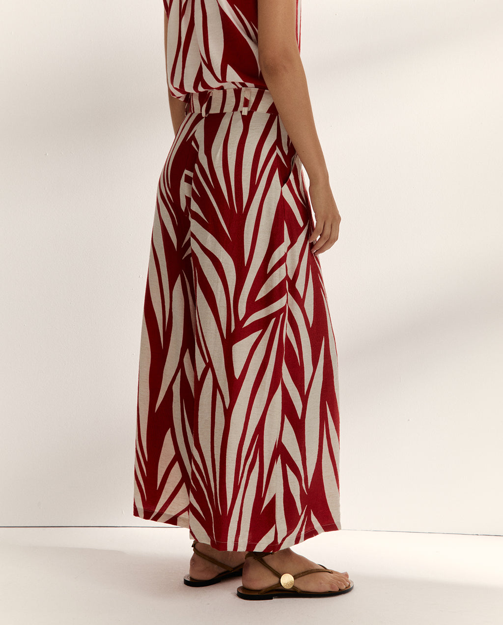 Pantalón ancho de mujer estampado tobillero