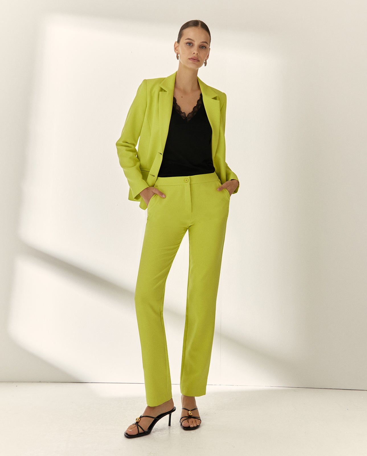 Pantalón pitillo de mujer elástico