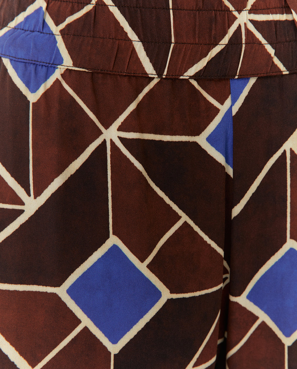 Pantalón ancho de mujer estampado con pinzas