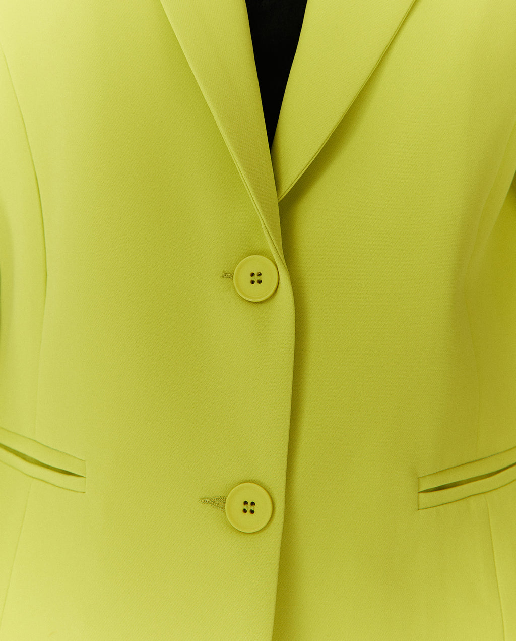 Blazer de mujer ajustada manga larga con botonadura