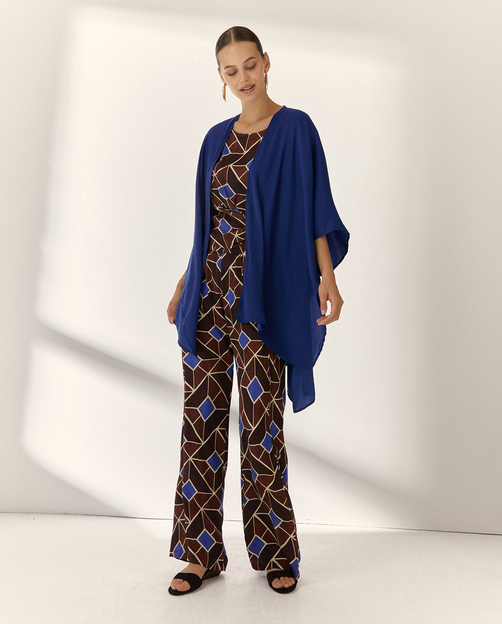 Chaqueta de mujer tipo kimono satinado