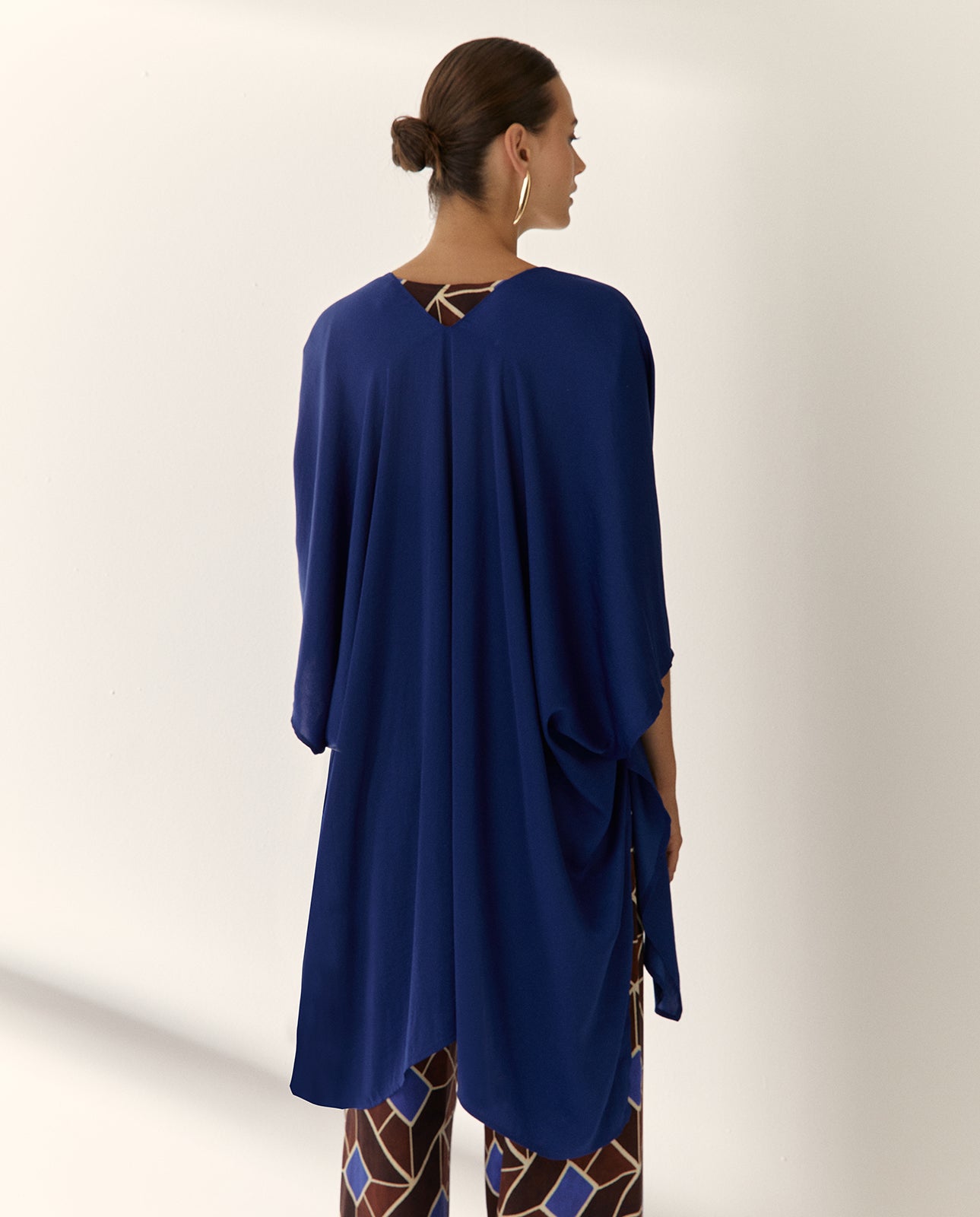 Chaqueta de mujer tipo kimono satinado