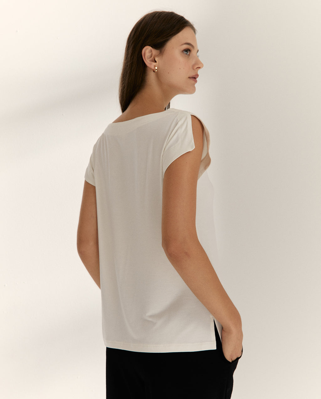 Camiseta de mujer dibujo frontal escote redondo