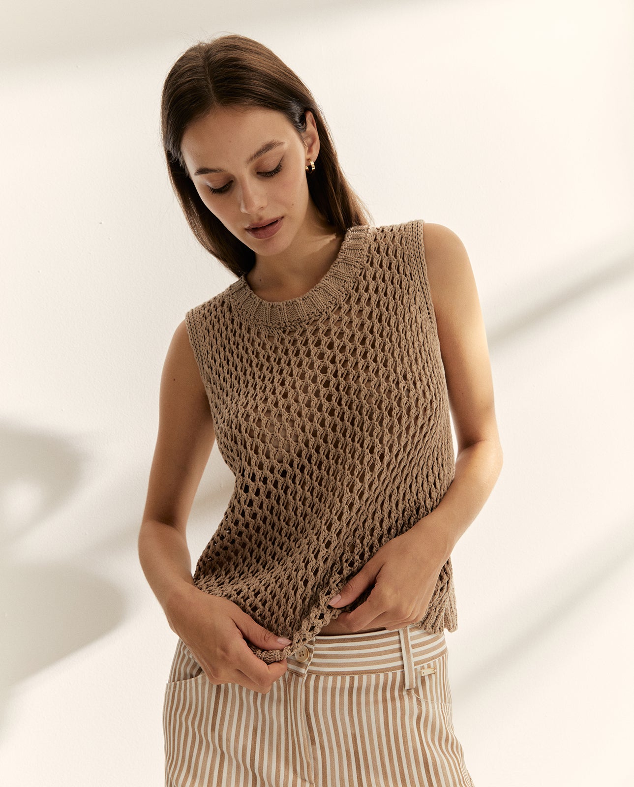 Jersey de mujer cuello redondo sin mangas