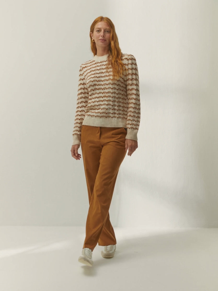 Jersey de mujer cuello redondo calado