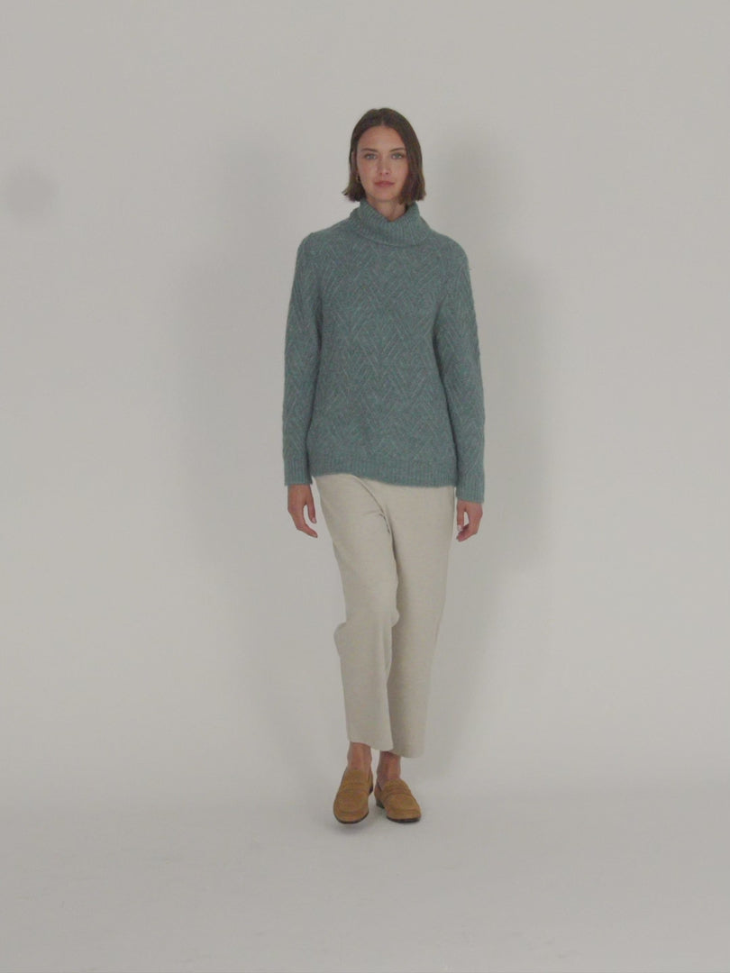 Jersey de mujer punto fantasía cuello alto manga larga