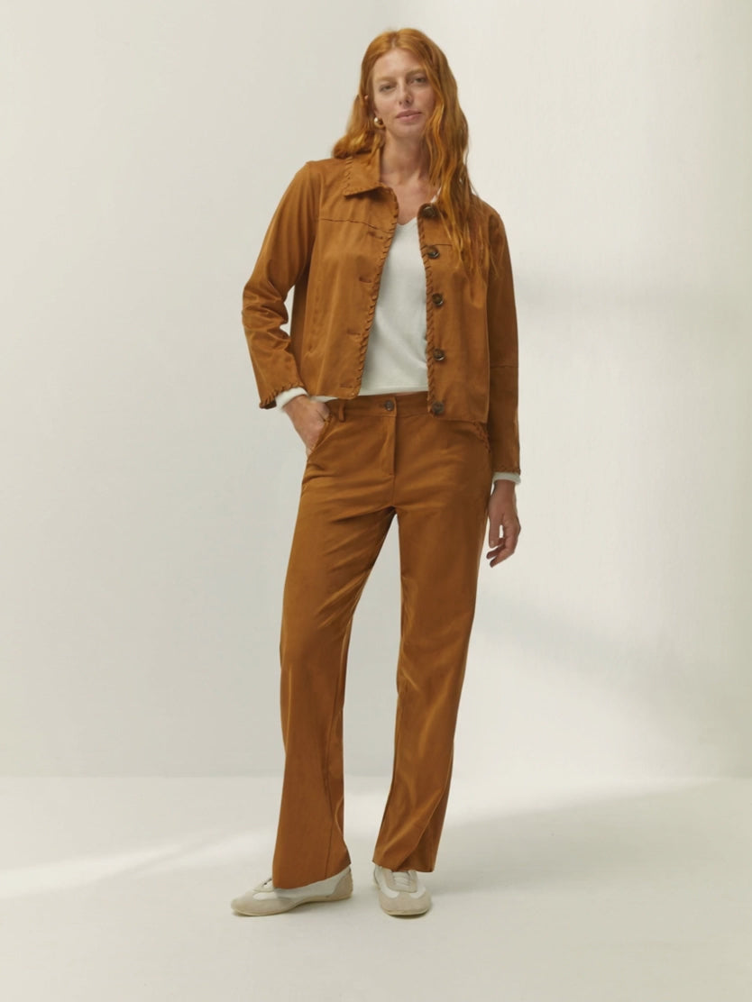 Pantalón recto de mujer efecto ante
