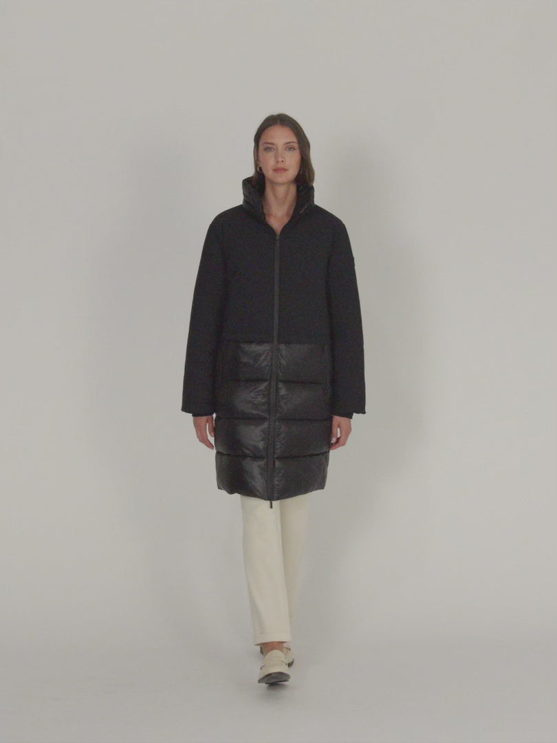 Parka larga de mujer con capucha