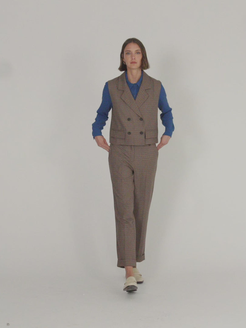 Chaleco de mujer estampado cuadros con doble botonadura