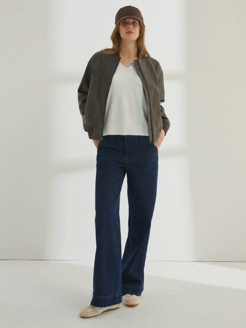 Chaqueta de mujer tipo bomber ecopiel
